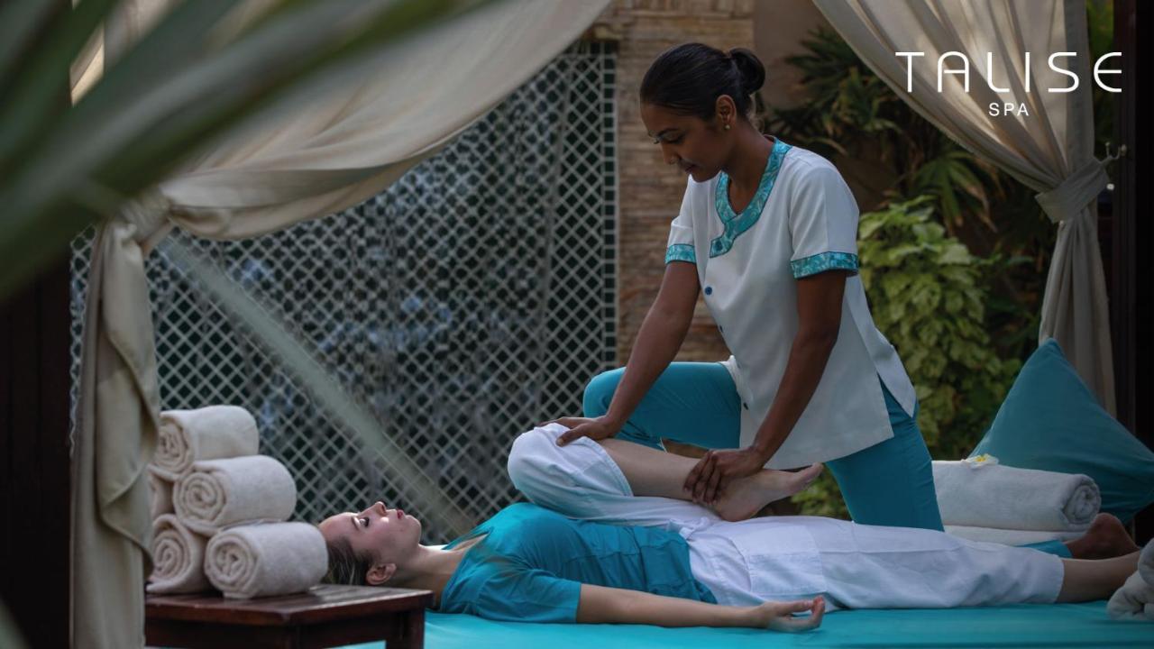 Jumeirah Mina Al Salam Dubai Eksteriør bilde Thai Massage