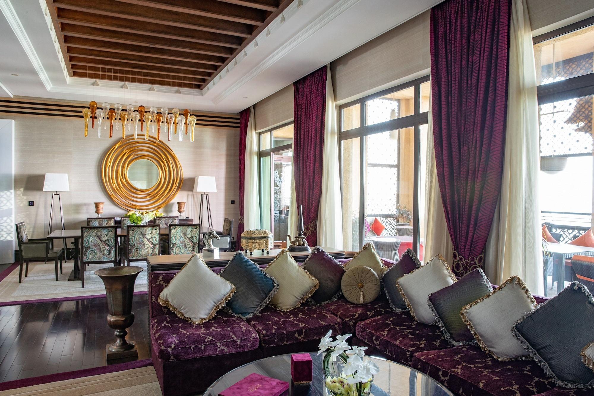 Jumeirah Mina Al Salam Dubai Eksteriør bilde The interior of the hotel